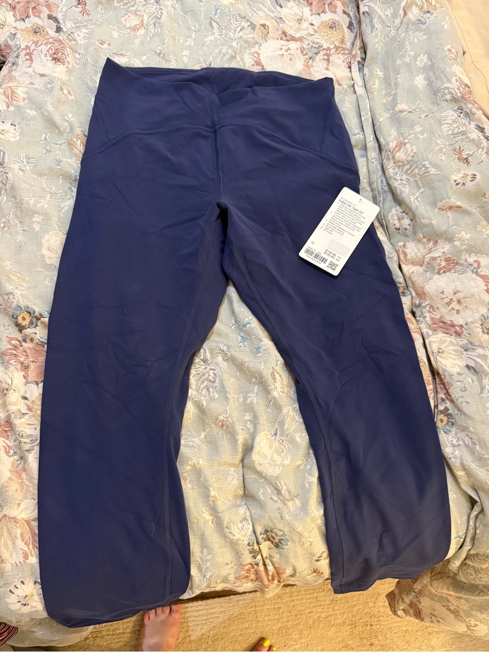 Lululemon instill HR tight 25”